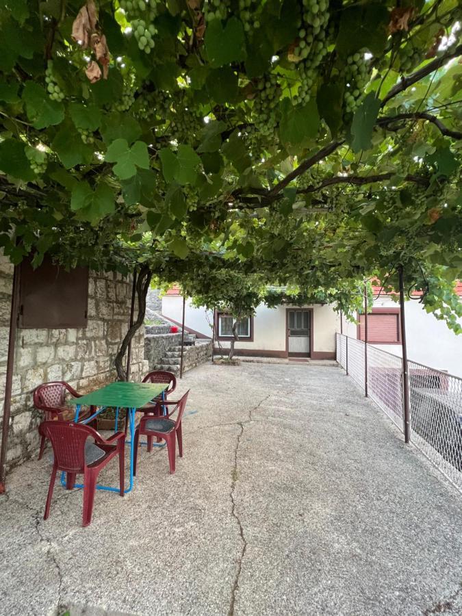 Kuca Za Odmor Villa Nikšić Exterior foto